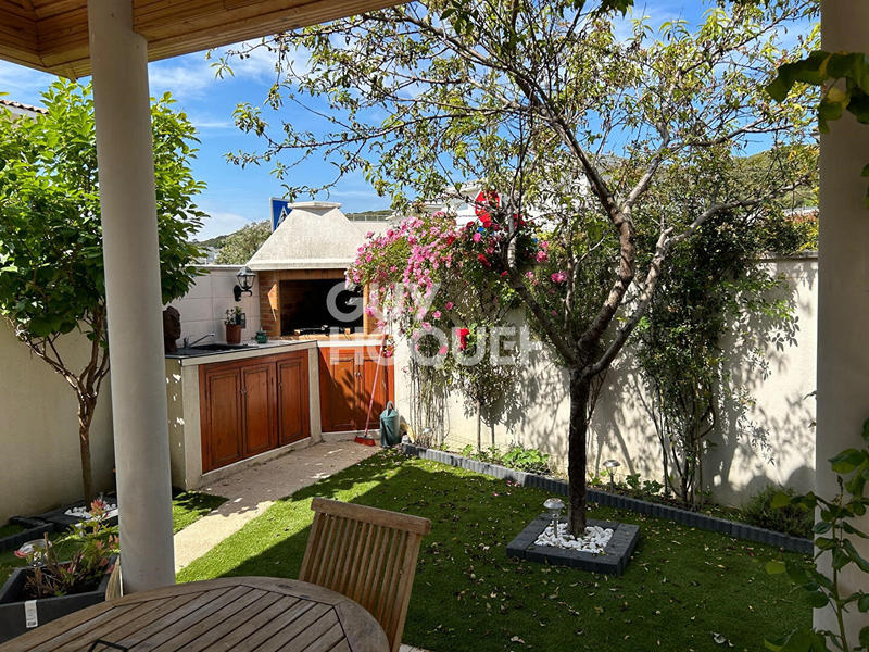 Maison - 160 m² - 7 pièces