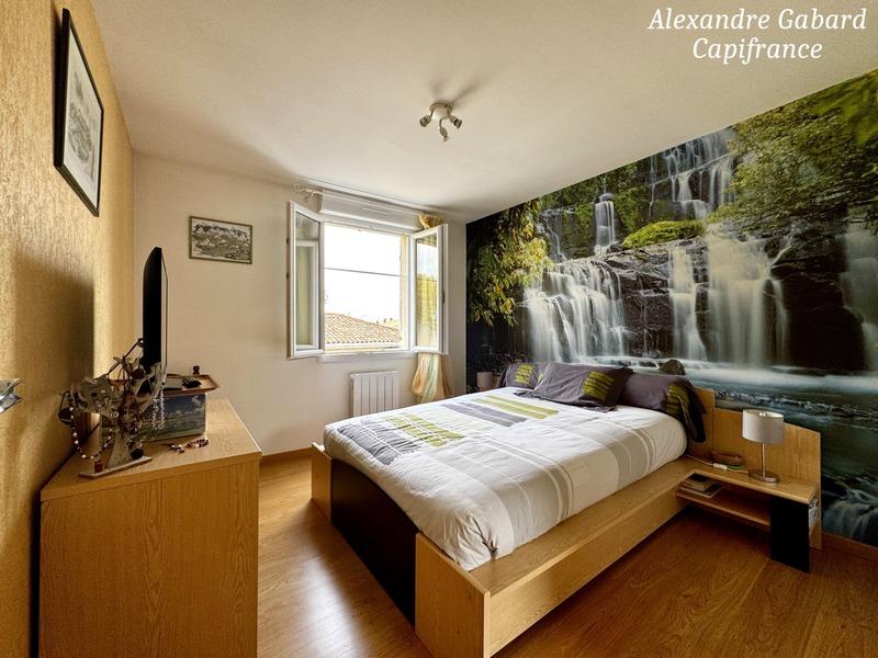 Immeuble - 280 m² - 12 pièces