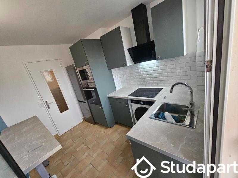 Chambre - 12 m² - 1 pièce