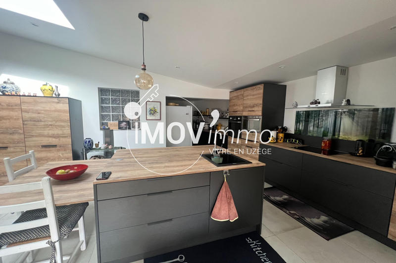 Villa - 167 m² - 6 pièces