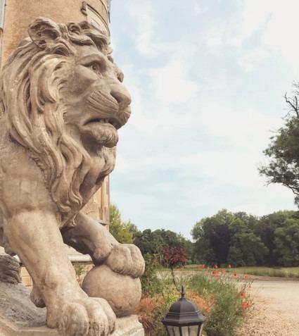 Manoir - 4 200 m² - 72 pièces