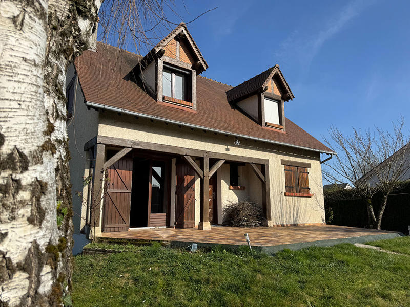 Maison - 87 m² - 5 pièces