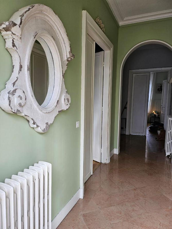 Maison - 297 m² - 10 pièces