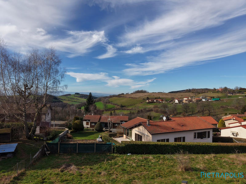 Maison - 92 m² - 5 pièces