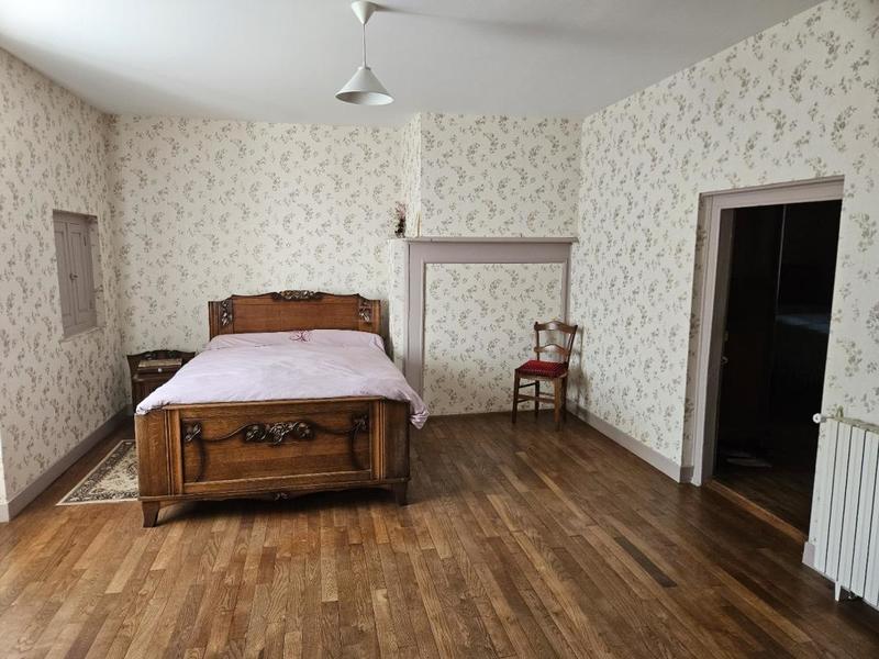 Maison de village - 200 m² - 5 pièces