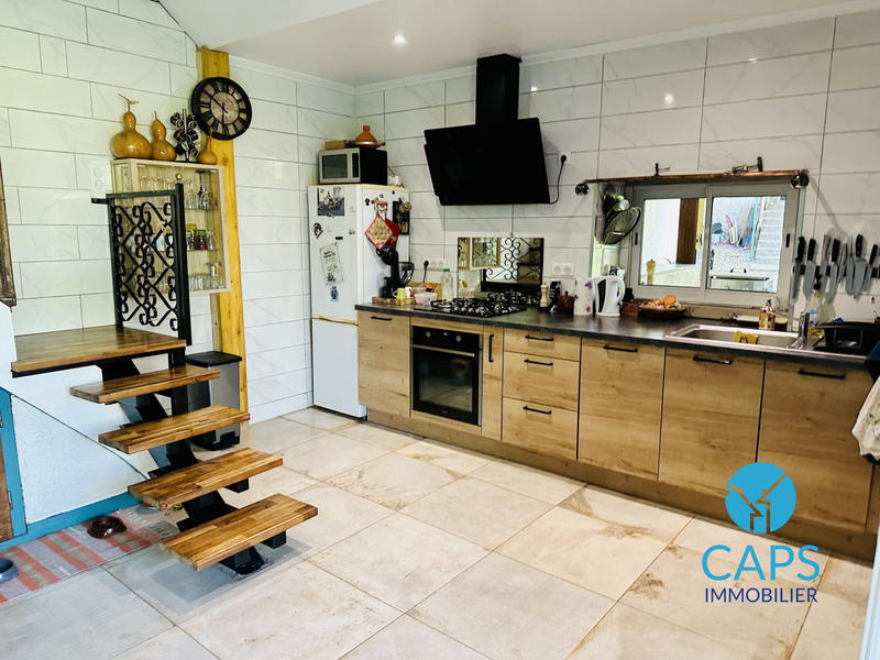 Maison - 96 m² - 4 pièces