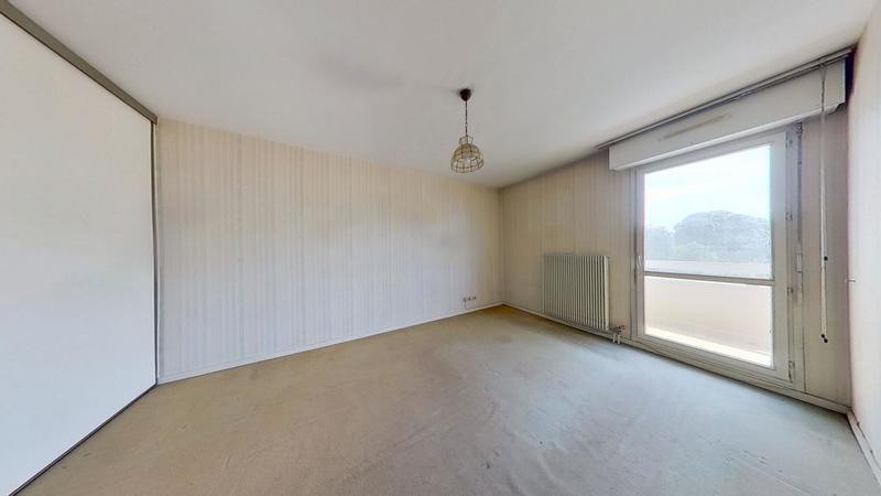 Appartement - 81 m² - 3 pièces
