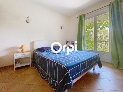 Villa - 175 m² - 6 pièces