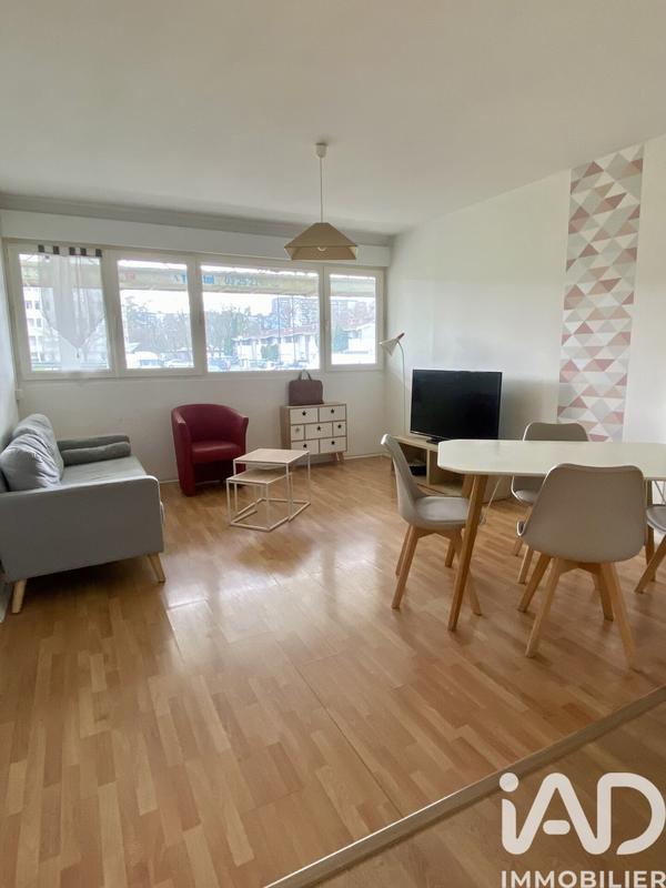 Appartement - 105 m² - 5 pièces