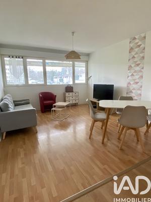 Appartement - 105 m² - 5 pièces