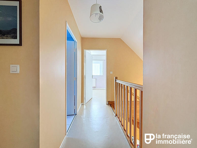 Maison - 93 m² - 5 pièces