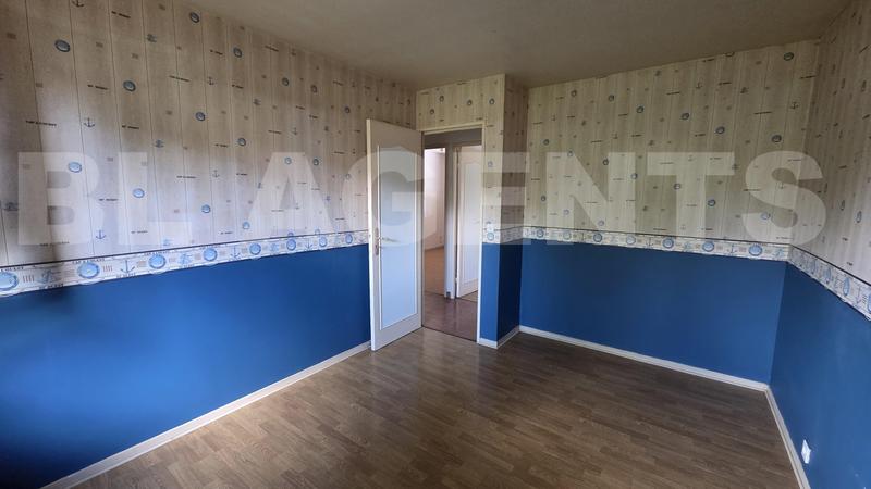 Maison traditionnelle - 90 m² - 5 pièces