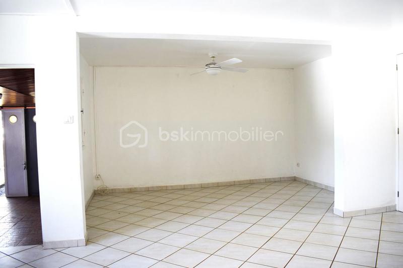 Maison traditionnelle - 110 m² - 5 pièces