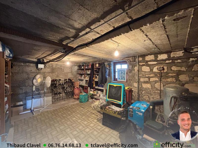 Maison - 151 m² - 6 pièces