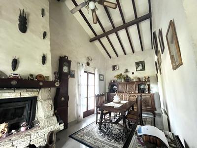 Maison - 167 m² - 6 pièces