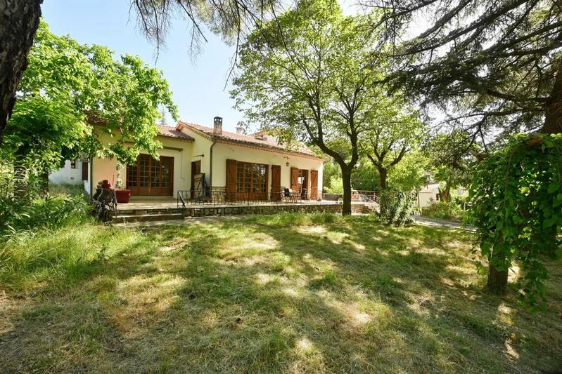 Maison - 150 m² - 4 pièces