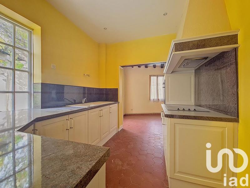 Maison - 204 m² - 8 pièces