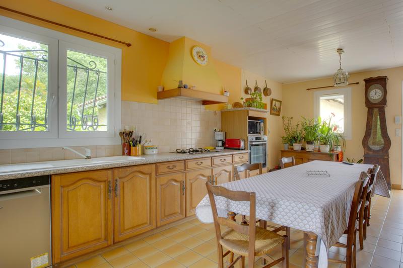 Villa - 188 m² - 7 pièces