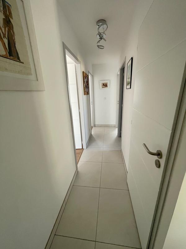 Maison - 99 m² - 5 pièces