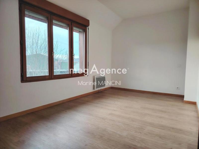 Corps de ferme - 260 m² - 8 pièces