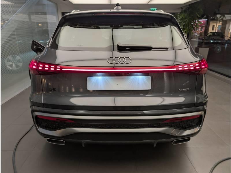 Audi Q5 e-hybrid 299 ch s tronic 7 Quattro s line