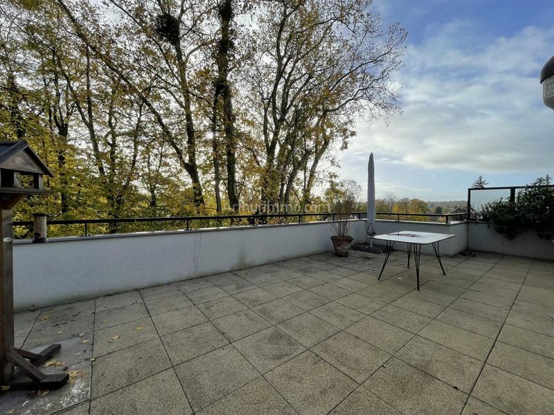 Appartement - 95 m² - 5 pièces