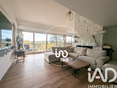 Maison - 200 m² - 7 pièces