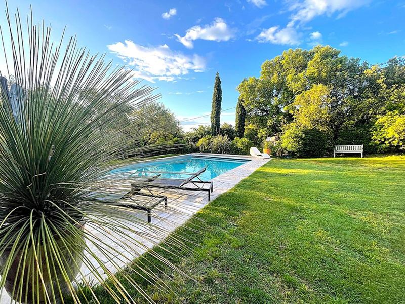 Villa - 200 m² - 5 pièces