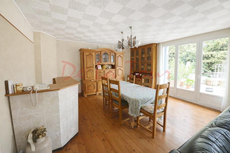 Maison - 152 m² - 7 pièces