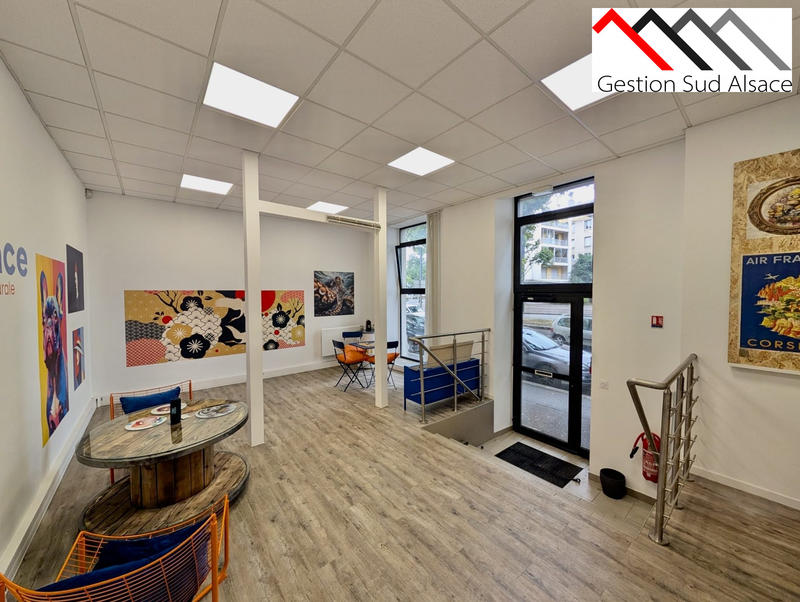 Local commercial - 53 m² - 2 pièces