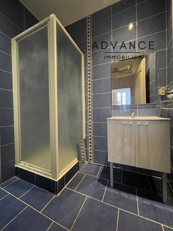 Studio - 25 m² - 1 pièce