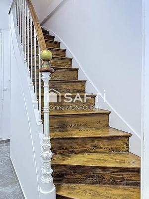 Maison - 138 m² - 6 pièces