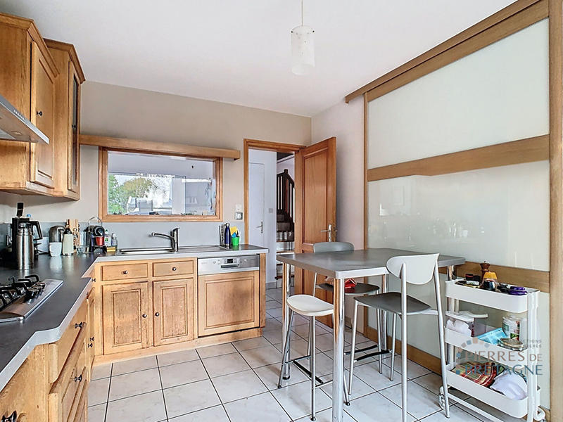 Maison - 166 m² - 6 pièces