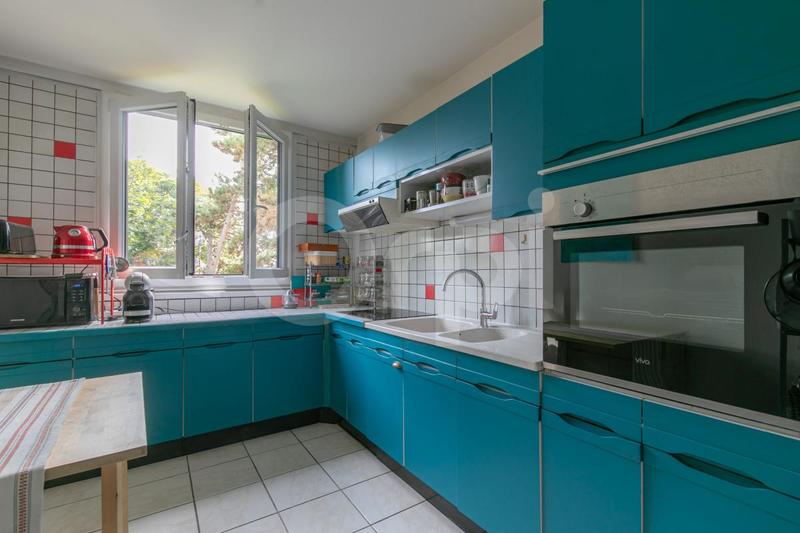 Appartement - 75 m² - 4 pièces