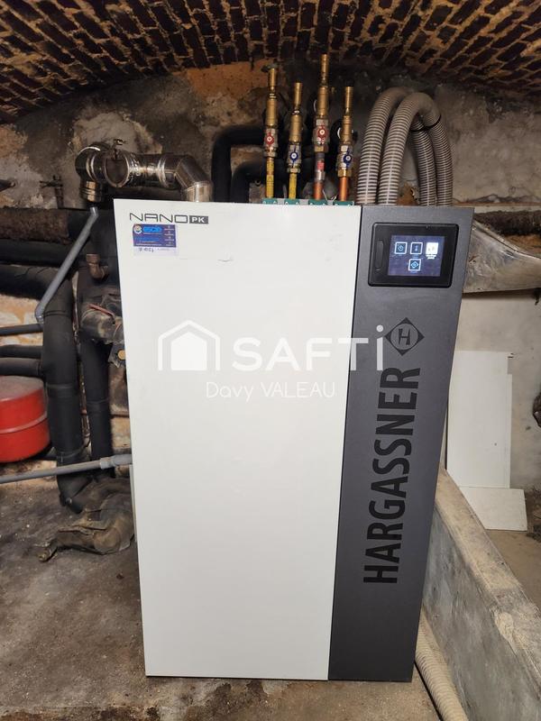 Maison de ville - 200 m² - 9 pièces