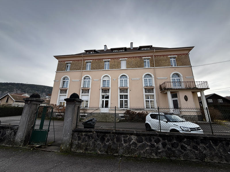 Appartement - 55 m² - 4 pièces