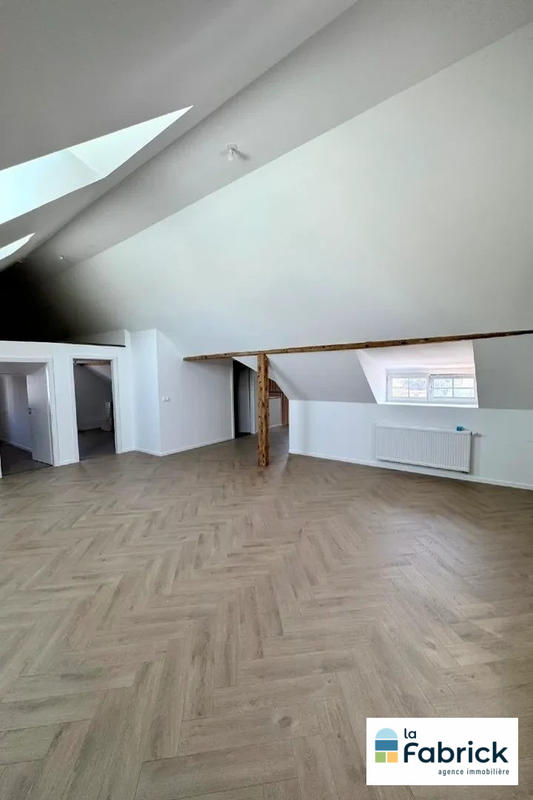 Appartement - 88 m² - 3 pièces