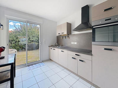 Maison - 80 m² - 5 pièces