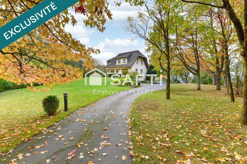 Maison - 218 m² - 7 pièces