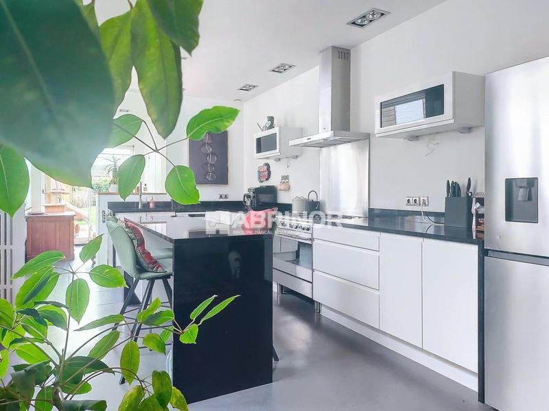 Maison bourgeoise - 163 m² - 7 pièces