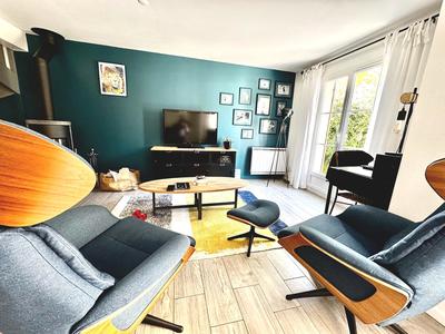 Maison - 166 m² - 7 pièces