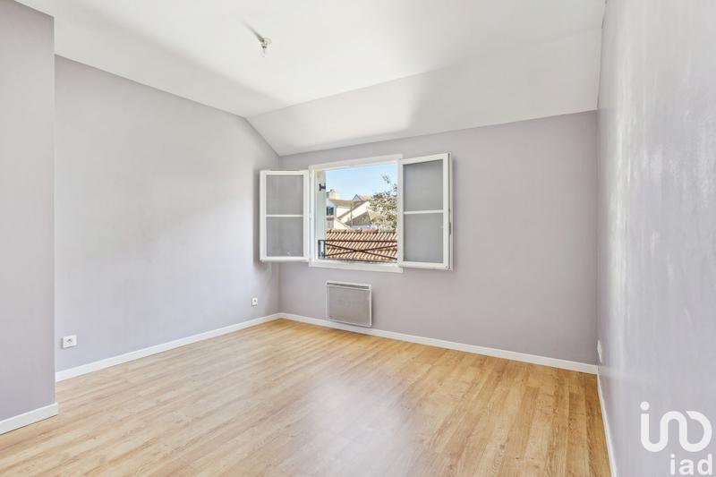 Maison - 83 m² - 5 pièces