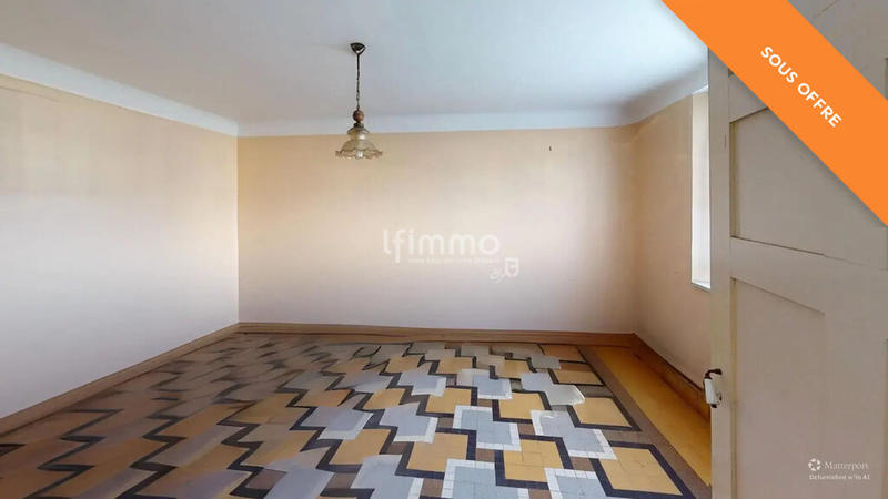 Demeure - 200 m² - 9 pièces