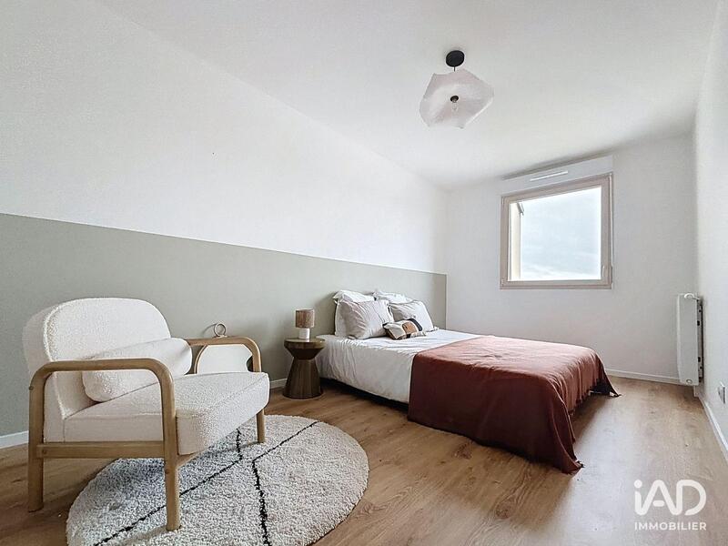 Maison - 92 m² - 4 pièces