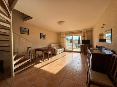 Maison - 93 m² - 5 pièces