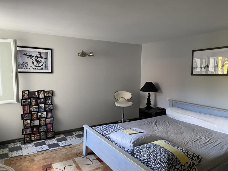 Maison - 137 m² - 7 pièces