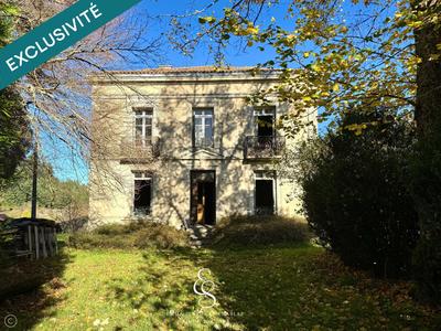 Maison de maîtres - 380 m² - 12 pièces