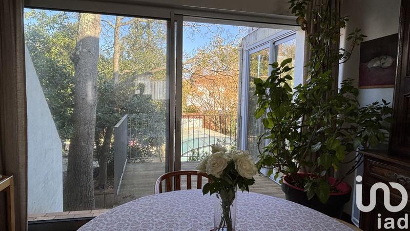 Maison - 195 m² - 8 pièces