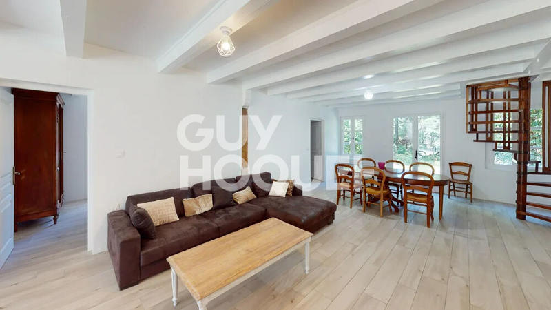 Maison - 179 m² - 6 pièces