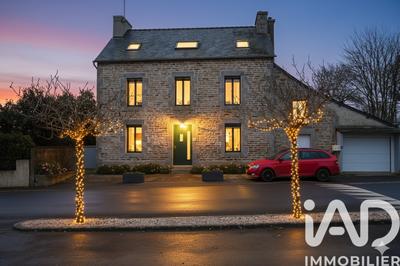 Maison - 138 m² - 7 pièces